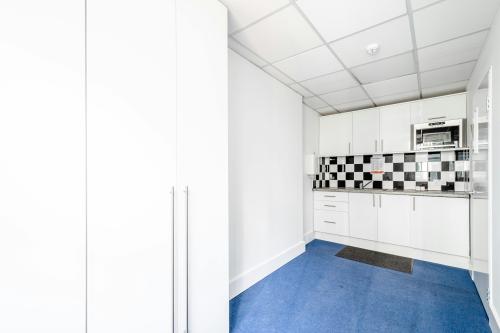 232 Bishopsgate, City, London, EC2M