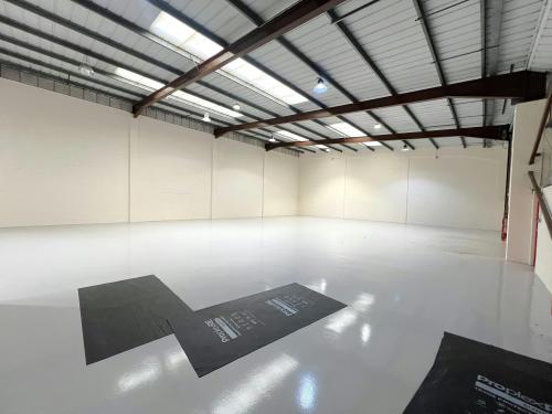 Units 23/24 & 25, Lawson Hunt Industrial Park, Broadbridge Heath, Horsham, RH12