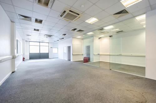 Unit 5 Wellesley Court, Apsley Way, Staples Corner, London, NW2