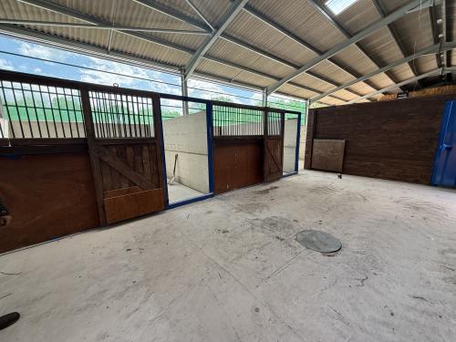 Baynards Park Estate, Cox Green Lane, Rudgwick, Horsham, RH12