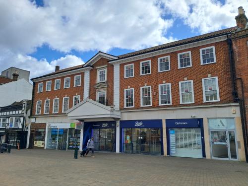 Suite 2 Kings Shade Walk, High Street, Epsom, KT19