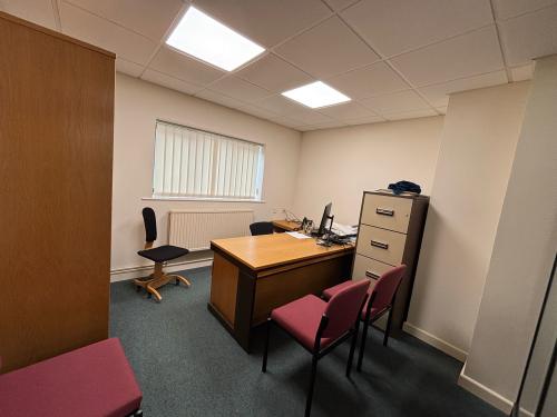 Unit 4 Tanners Court, Tanners Lane, Shootash, Romsey, SO51