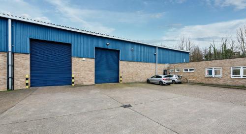 Unit B3, Redlands Industrial Estate, Ullswater Crescent, Coulsdon, CR5