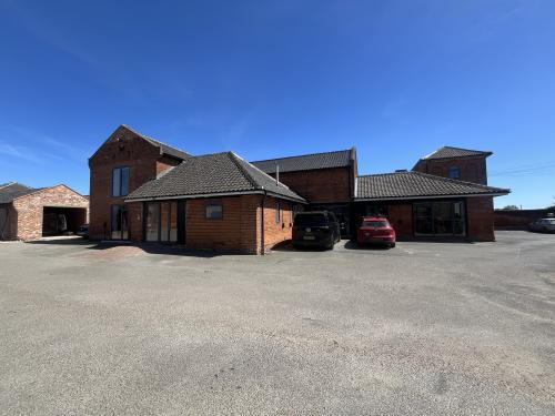 Suite 10 The Beet House, Home Farm, Main Road, Woolverstone, Ipswich, IP9
