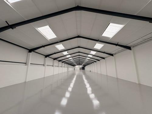 unit 17&21, Ashford Industrial Estate, Shield Drive, Ashford, TW15