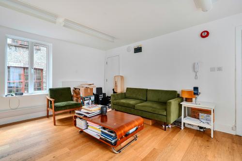 Unit 8 Suna House, 65 Rivington Street, Shoreditch, London, EC2A
