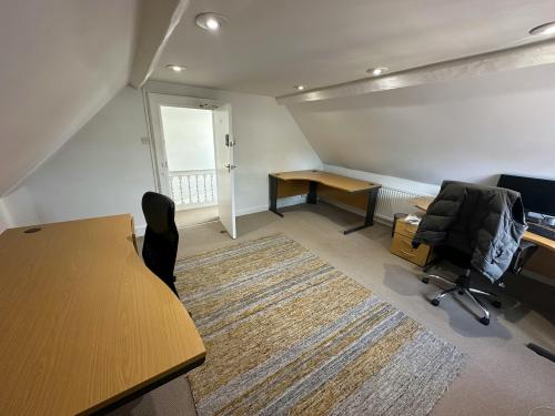 89 High Street, Thame, OX9