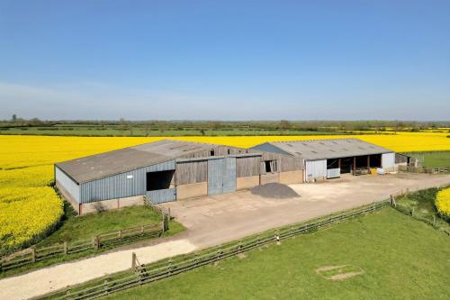 Lot 2 Hammonds House & Waylands Farm, Northend Road, Fenny Compton, Southam, CV47