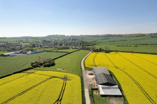 Lot 2 Hammonds House & Waylands Farm, Northend Road, Fenny Compton, Southam, CV47