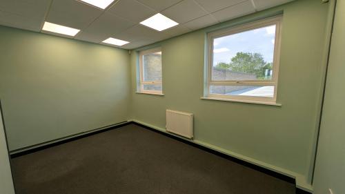 Unit 21, Solent Industrial Estate, Shamblehurst Lane, Hedge End, Southampton, SO30