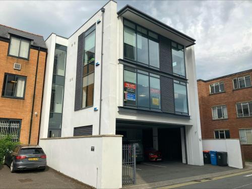 14 St. Andrews Crescent, Cardiff, CF10