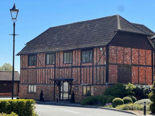 Sussex Barn, Ashridgewood Business Park, Warren House Road, Wokingham, RG40