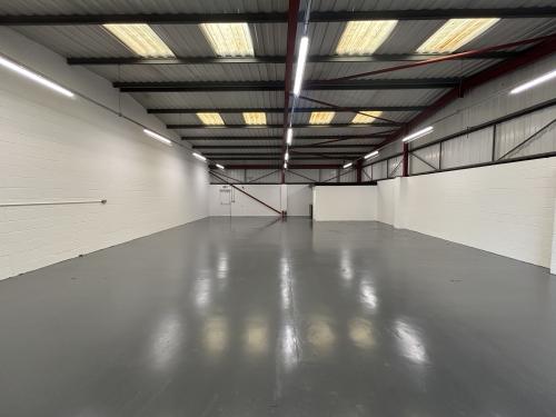 77, Industrial, Waterside Road, Hamilton, Leicester, LE5