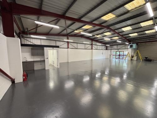 77, Industrial, Waterside Road, Hamilton, Leicester, LE5