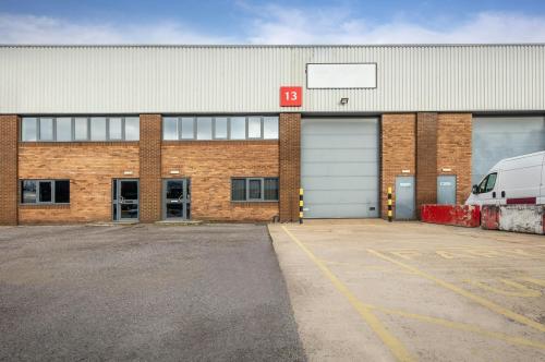 Unit 13, SEGRO Metropolitan Park, Greenford, UB6