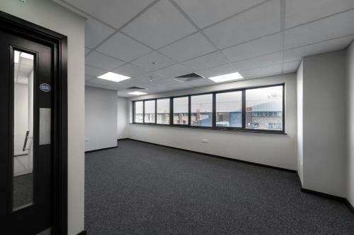 Unit 11, SEGRO Metropolitan Park, Greenford, UB6