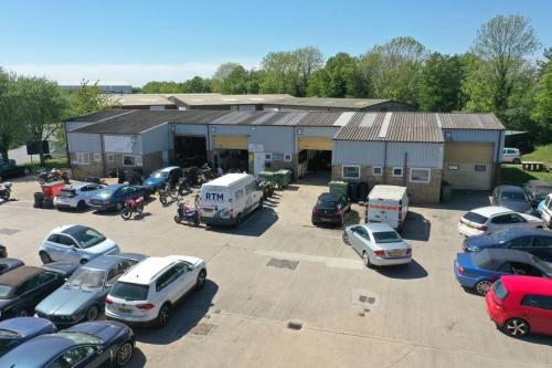 Newman Court, Range Road, Witney, OX29