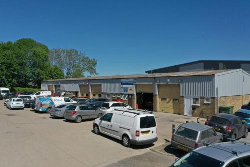 Newman Court, Range Road, Witney, OX29