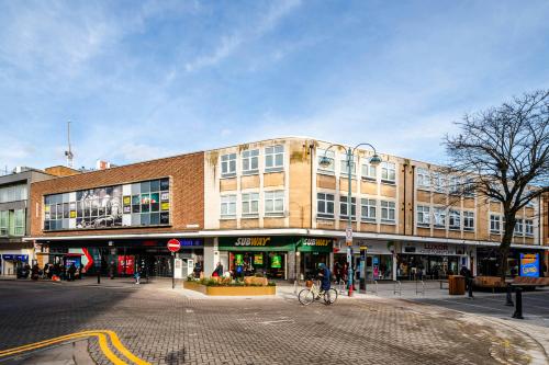 79-81 High Street, Marlow, SL7