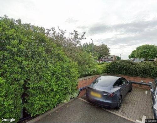 Unit F, Airport Executive Park, President Way, Luton, LU2