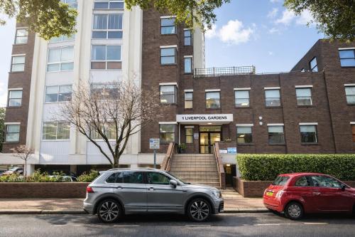 1 Liverpool Gardens, Worthing, BN11