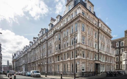 Blackfriars, 3-7 Temple Avenue, Temple Chambers, London, EC4Y