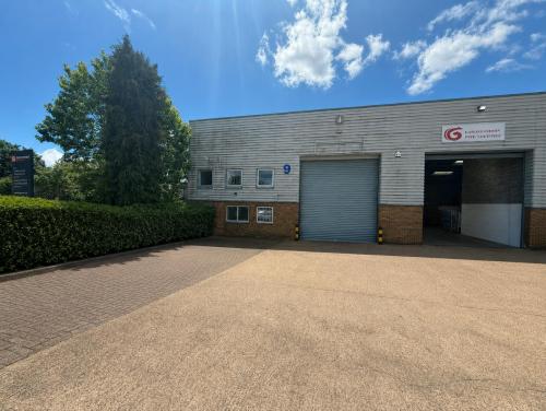 Unit 9, Felthambrook Industrial Estate, Felthambrook Way, Feltham, TW13