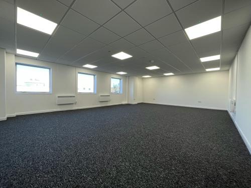 Unit 9, Felthambrook Industrial Estate, Felthambrook Way, Feltham, TW13