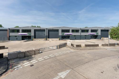 Unit's 32 -38, Westwood Park Trading Estate, Park Royal, London, W3
