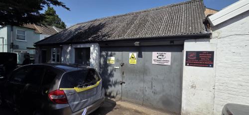 Unit 2-3, Myrtle Lane, Eastbourne, BN22