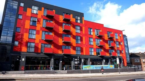 Unit 2 Carmine Court, 202 Imperial Drive, Rayners Lane, Harrow, HA2