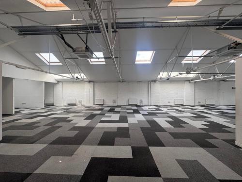 G5 Grove Park Studios, 188-192 Sutton Court Road, Chiswick, London, W4