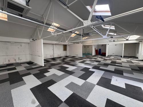 G5 Grove Park Studios, 188-192 Sutton Court Road, Chiswick, London, W4