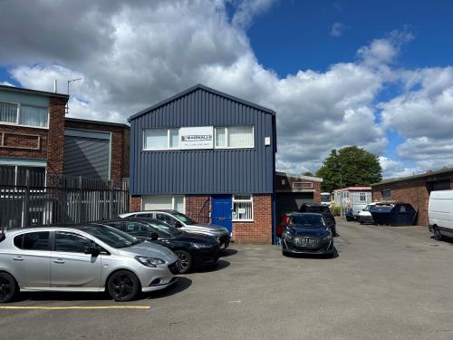 3 Hawarden Avenue, Leicester, LE5