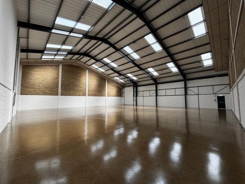 Unit 10, Sundon Business Park, Dencora Way, Luton, LU3