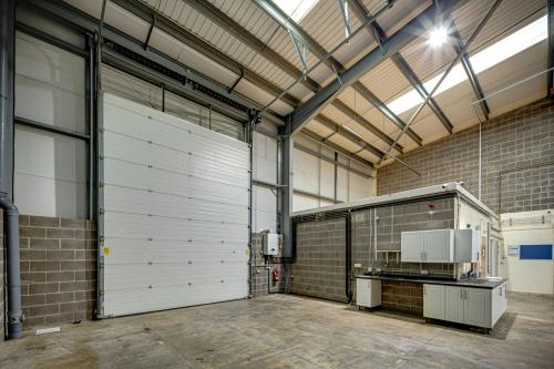 Unit 90-92 Venture Point West, Speke, Liverpool, L24