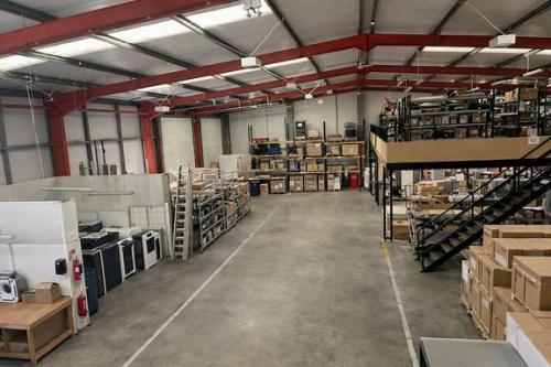 Unit 6 Kingfisher Park, Headlands Business Park, Blashford, Ringwood, BH24