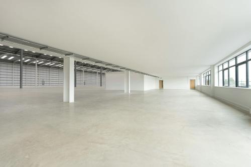 Unit 1 Earlstree Industrial Estate, Raven Park, Corby, NN17