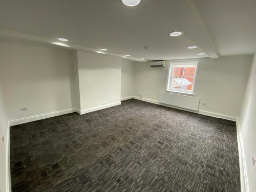 29, Park Square, Leeds, LS1