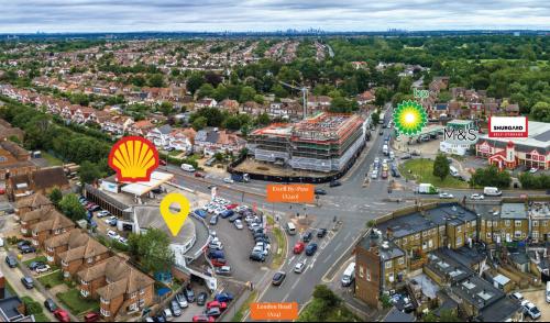 Ewell By Pass, Epsom, KT17