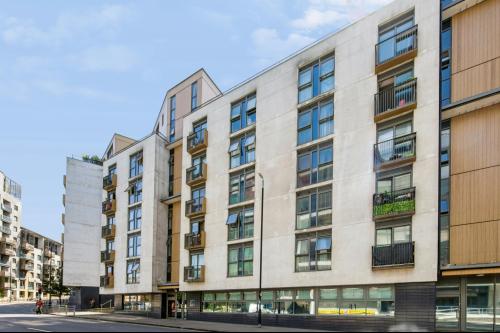 Pullman Haul, 41 New England Street, New England Quarter., Brighton, BN1