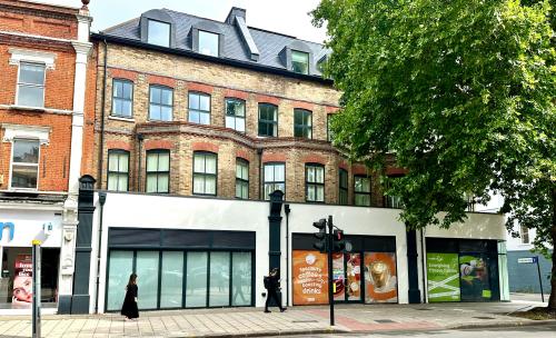 104-108 Chiswick High Rd, Chiswick, London, W4