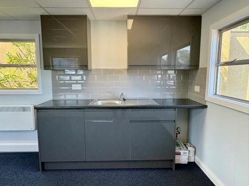 Portacabin Office, Shepperton Marina, Felix Lane, Shepperton, TW17