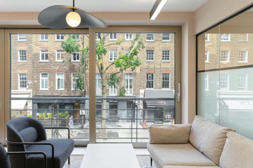 77-79 Charlotte Street, Fitzrovia, London, W1T