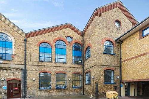 7 Linen House, 253 Kilburn Lane, Queens Park, London, W10