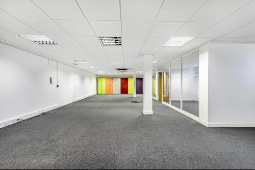 7 Linen House, 253 Kilburn Lane, Queens Park, London, W10