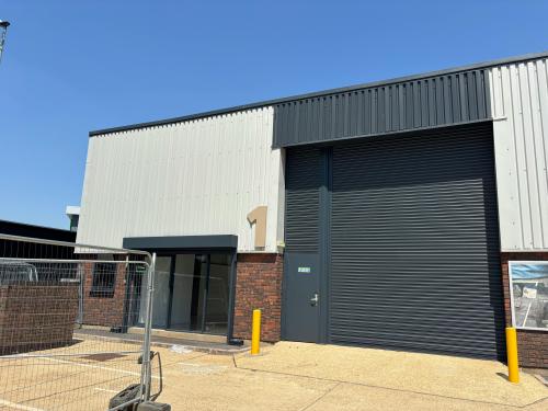 Unit 1, Oakwood Trade Park, Gatwick Road, Crawley, RH10