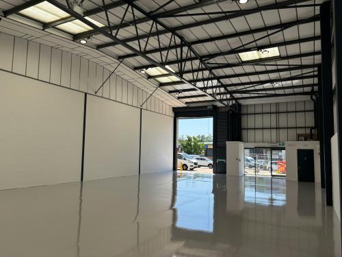 Unit 1, Oakwood Trade Park, Gatwick Road, Crawley, RH10