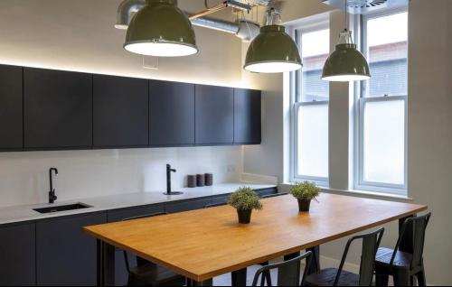 One Bell Court, Leapale Lane, Guildford, GU1