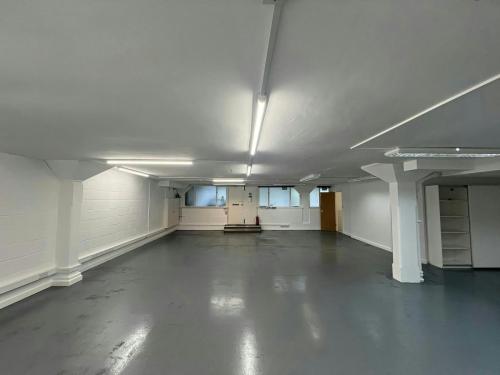 77B King Henrys Road, Primrose Hill, London, NW3